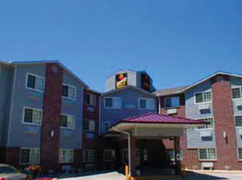 Comfort Inn & Suites Kansas City Downtown Exterior foto