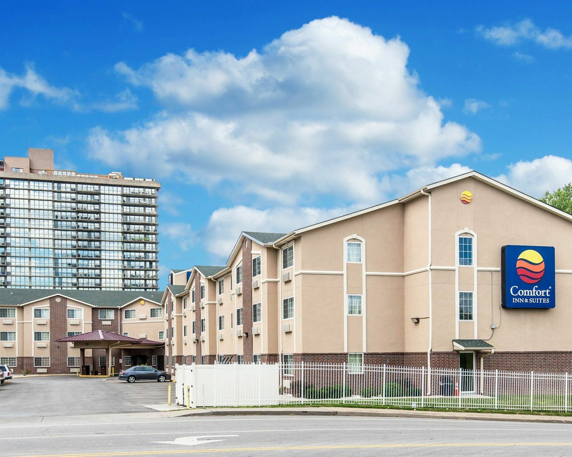 Comfort Inn & Suites Kansas City Downtown Exterior foto